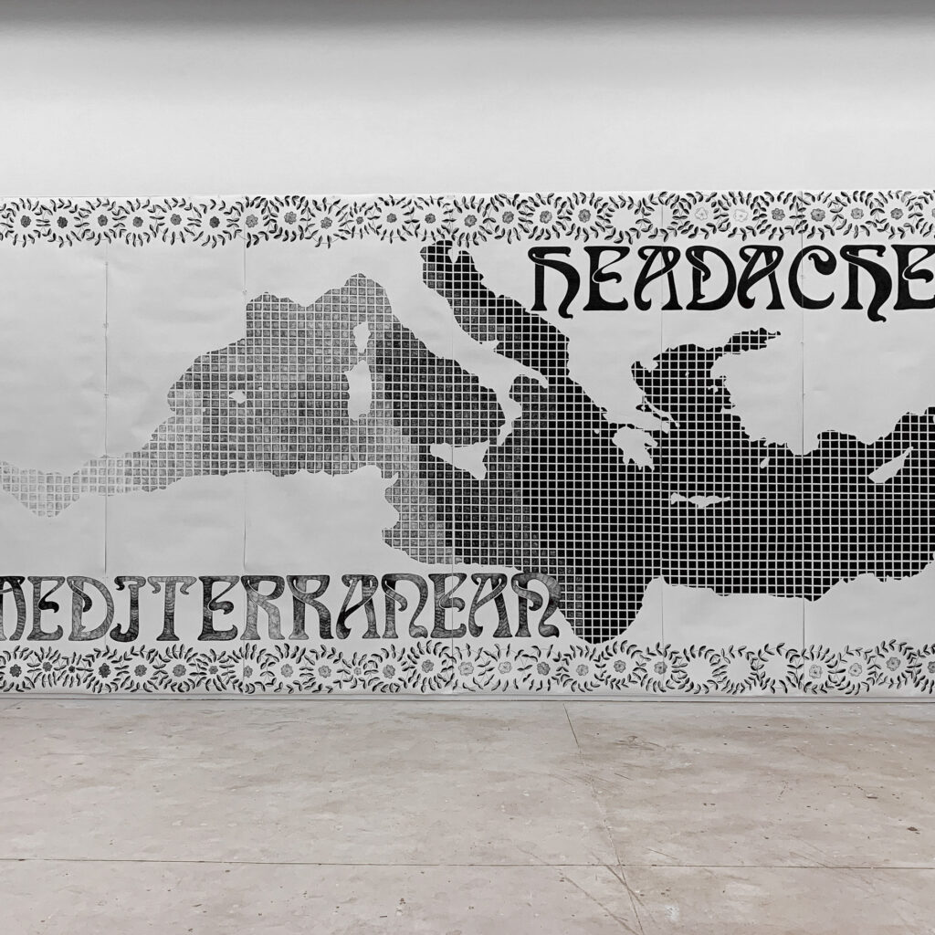 Mediterranean-Headache-2007 -Aleksandra-Mir.-Galeria-Praca-Instituto-Inhotim.-Foto-Leo-Fontes